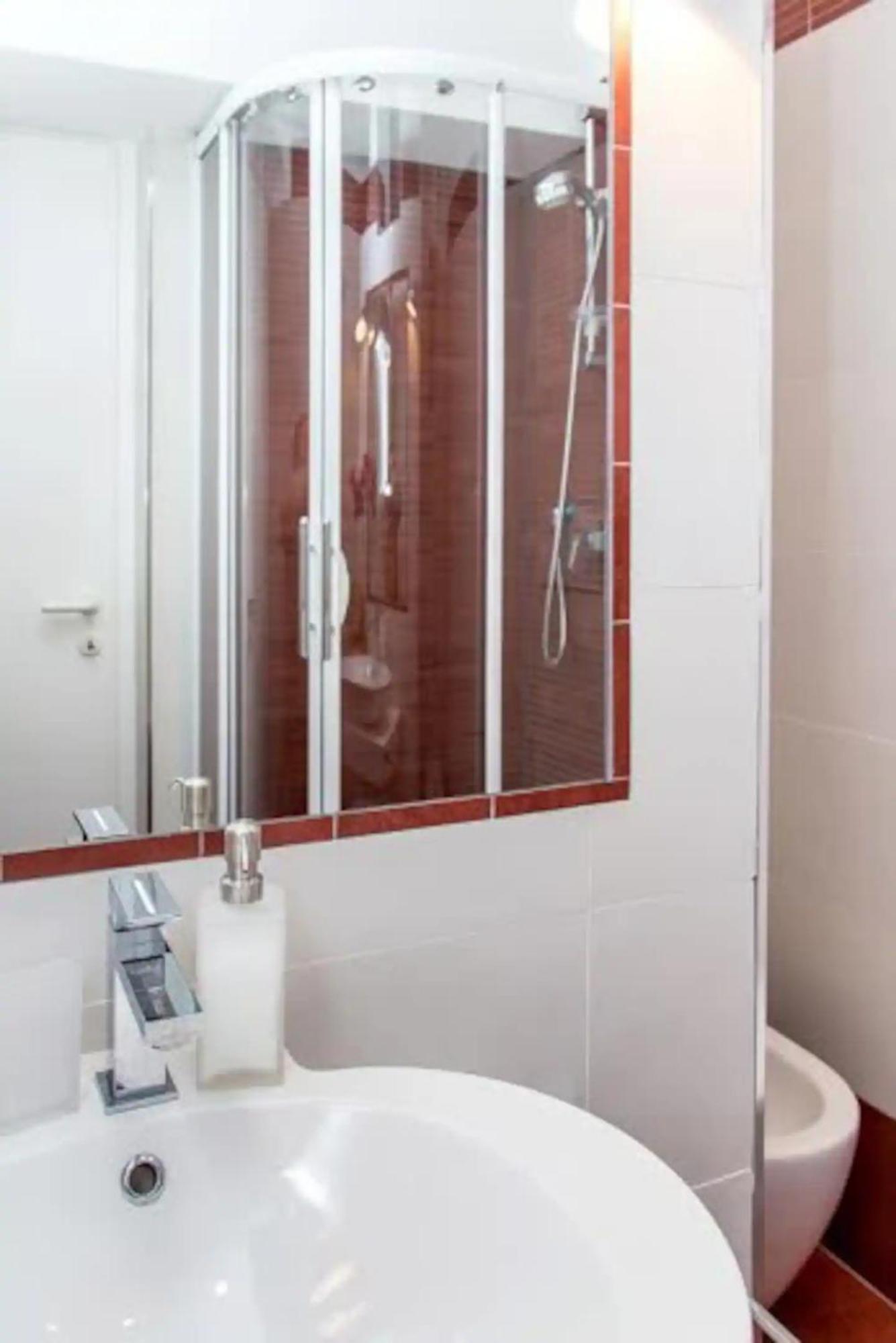Perla - Cozy Apartment In Piazza Navona روما المظهر الخارجي الصورة